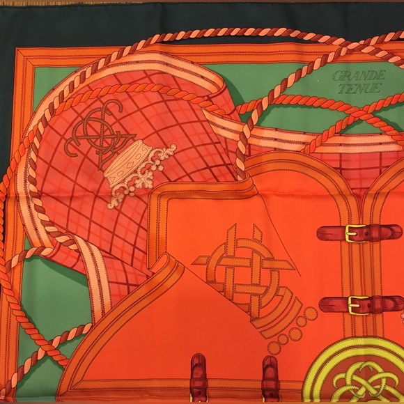 NWB Womens HERMES Grande Tenue Henri d’Orginy Equestrian Royal Emblem Silk Scarf - Picture 4 of 8